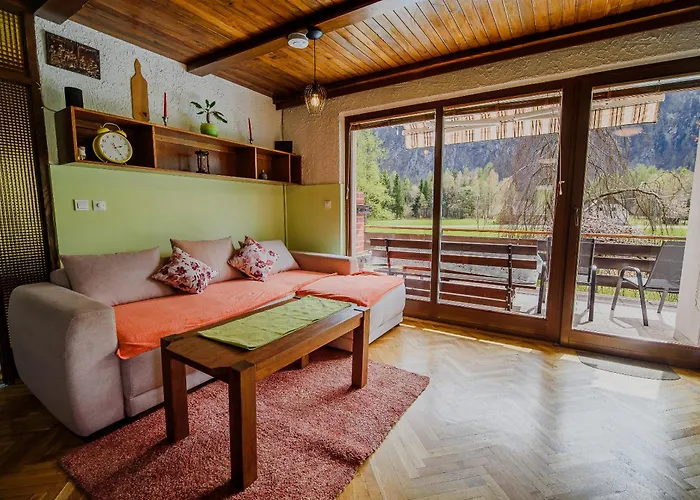 Kopriva * Gozd Martuljek