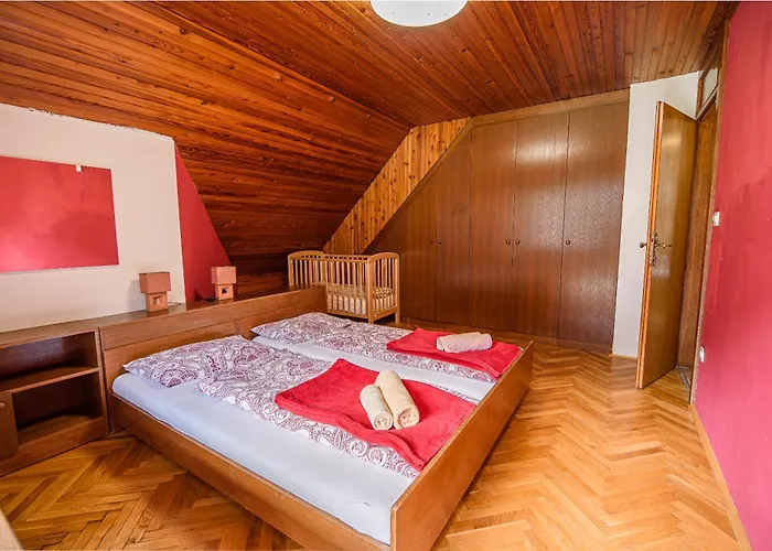 Kopriva Tatil Evi Gozd Martuljek